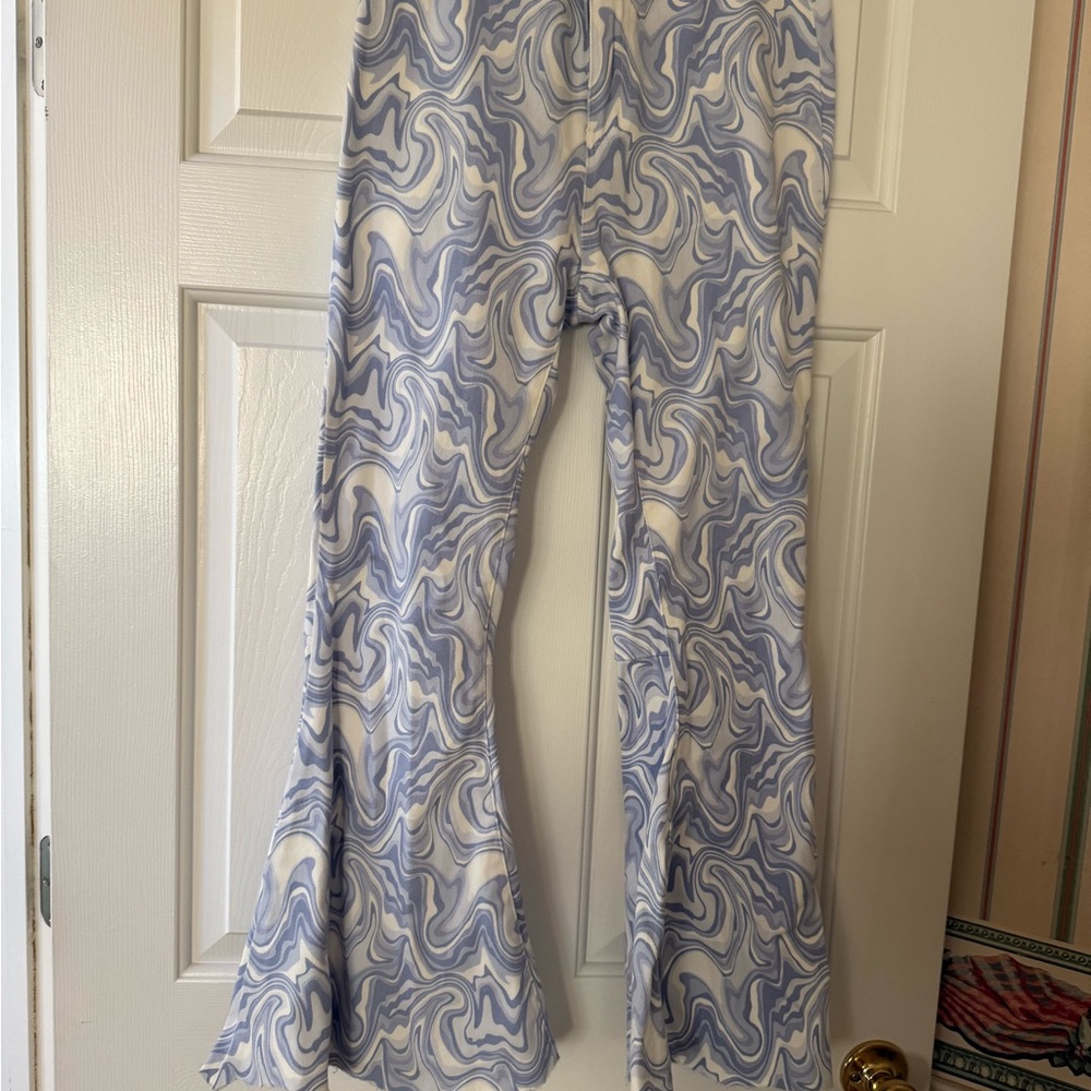 Peach Love California Blue and White Patterned Wide Leg Pants